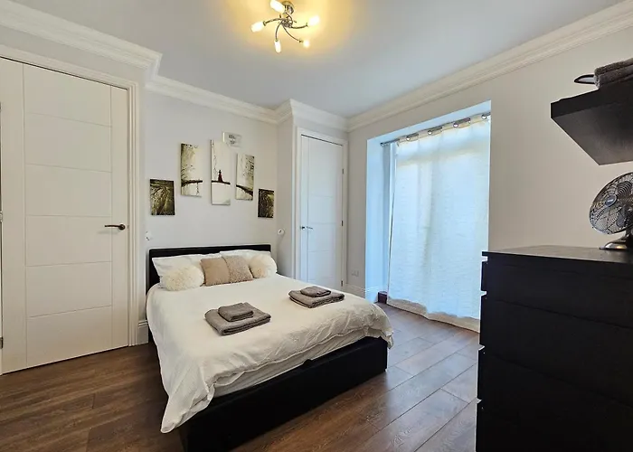 Trendy One Bedroom Apartment